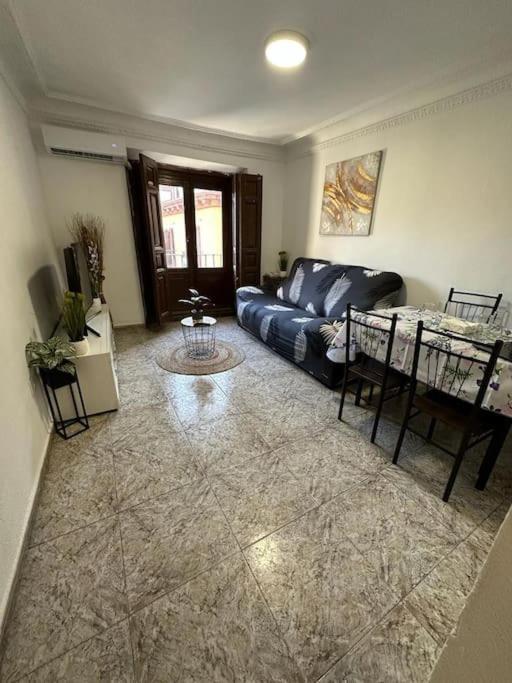 Economico Piso En Madrid Centro Apartman Kültér fotó