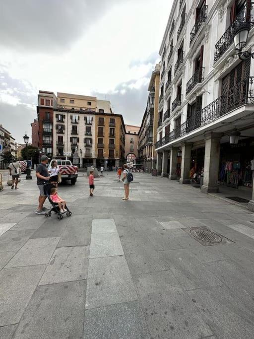 Economico Piso En Madrid Centro Apartman Kültér fotó